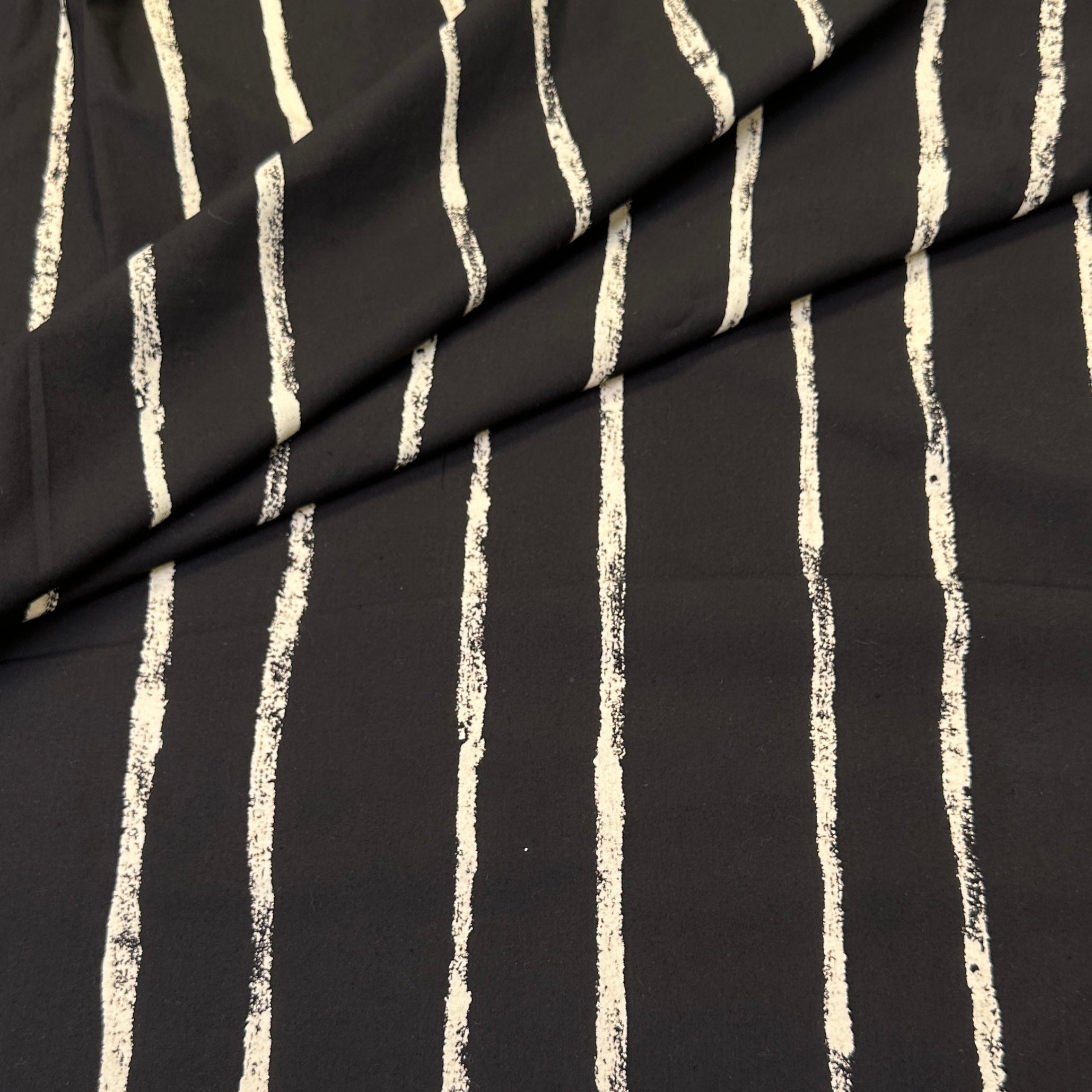 No. 1394 Cotton Poplin Brush Stripes black | beige