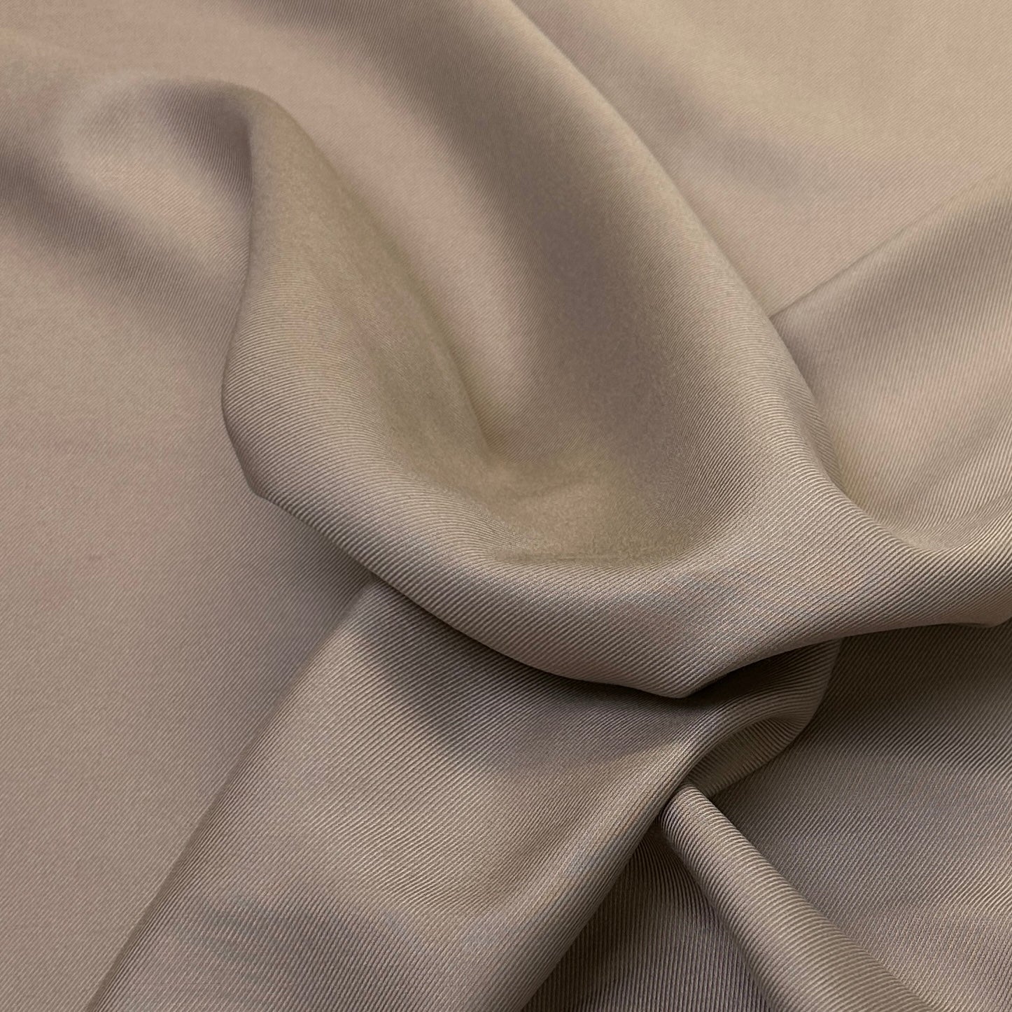 Non. 1414 Gabardine de viscose capuccino