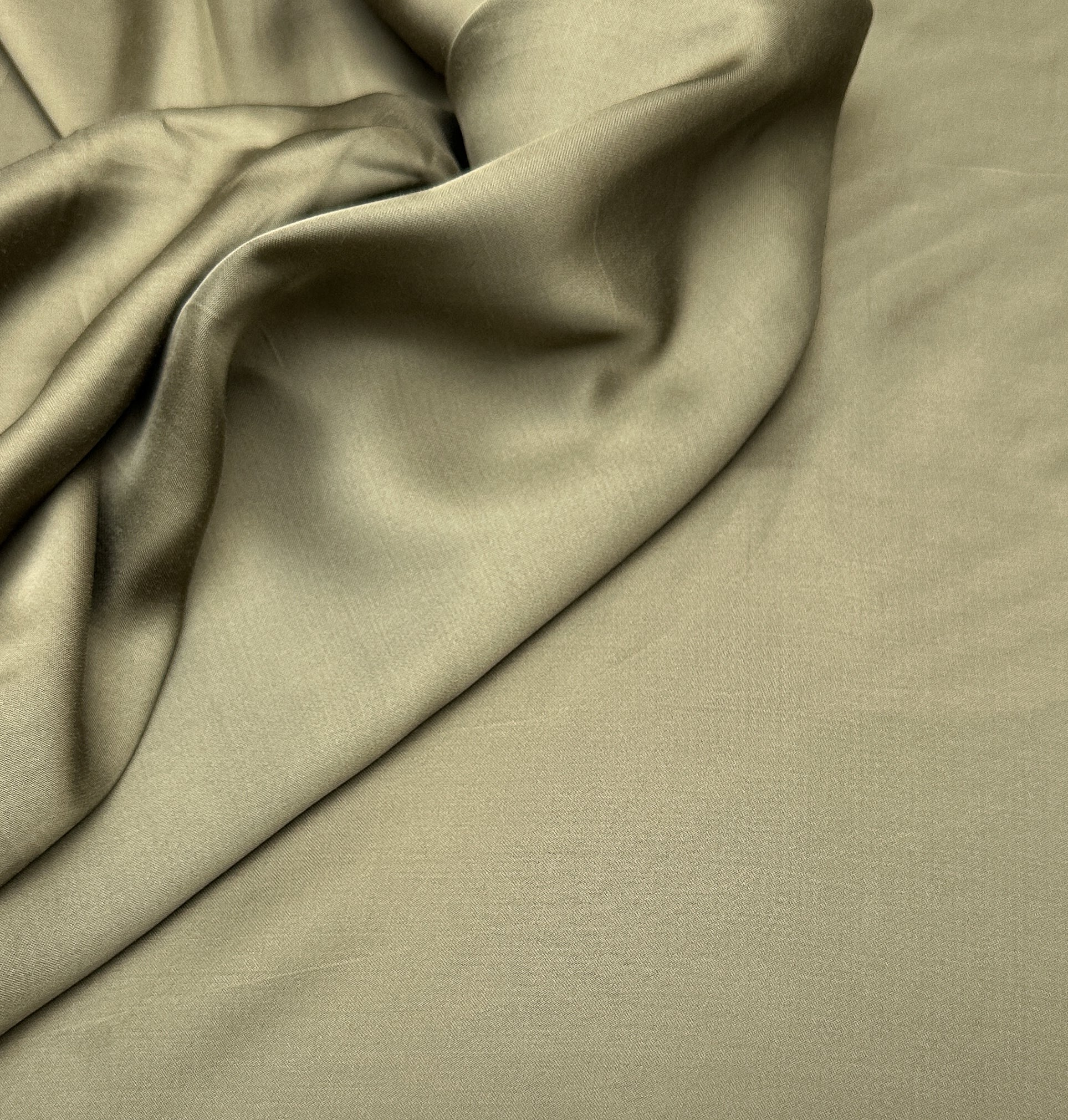 No. 1418 Viscose satin khaki