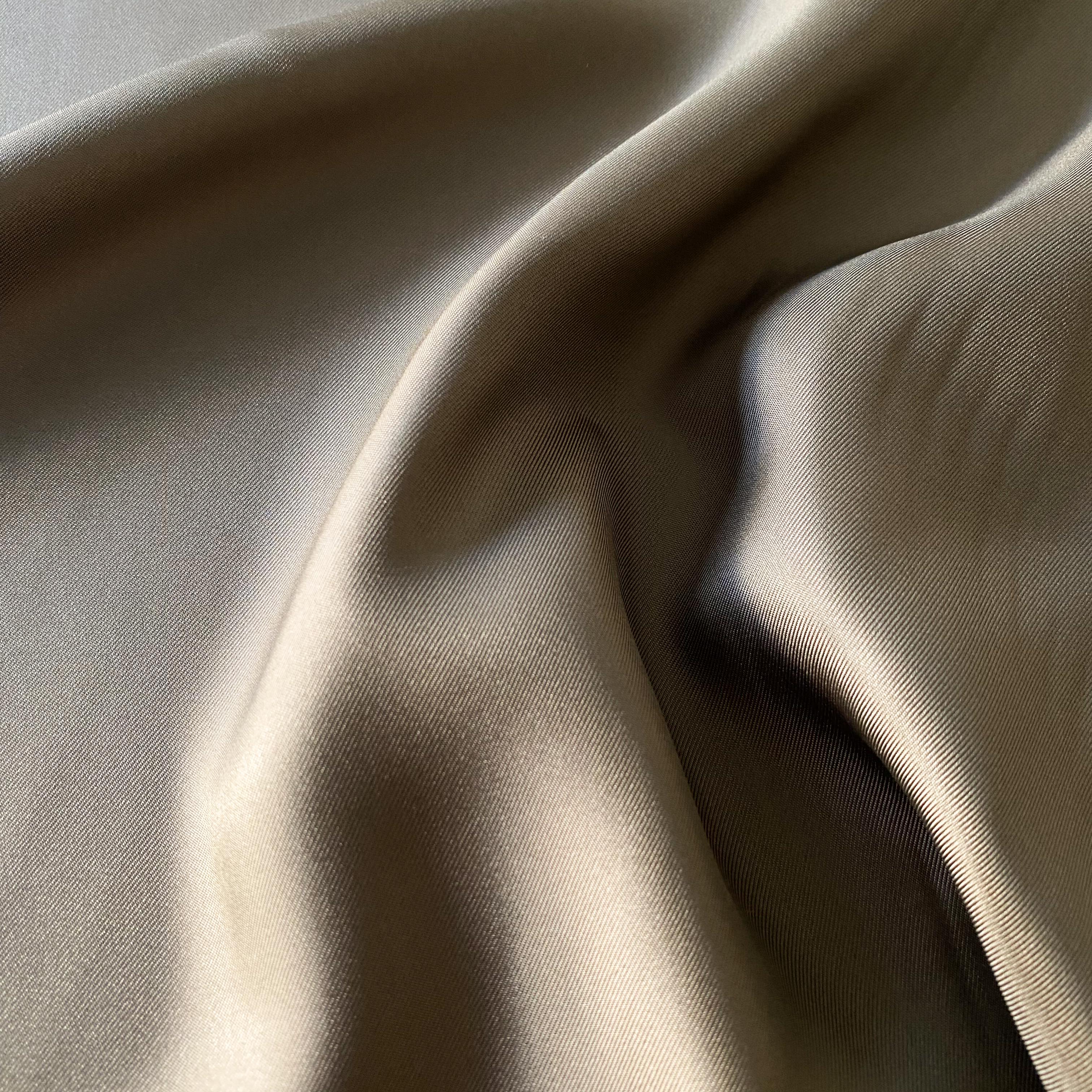 No. 1377 silk twill khaki